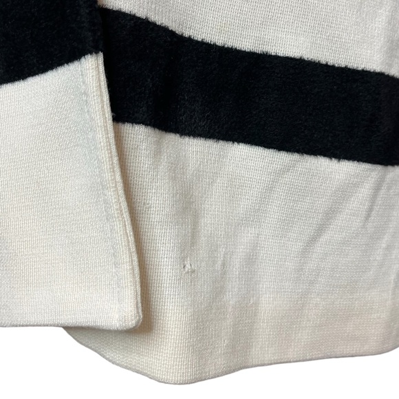 St John Knit One Button Topper Caviar & Cream Jacket Women’s Size 10 With Tags - Picture 9 of 12